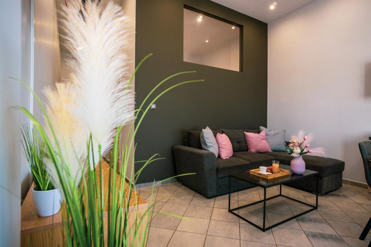 Seashell Luxury Apartment Nikiti  Dış mekan fotoğraf