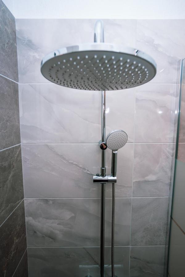 Seashell Luxury Apartment Nikiti  Dış mekan fotoğraf