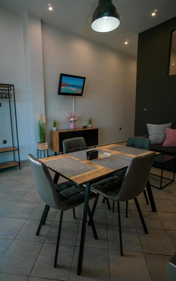 Seashell Luxury Apartment Nikiti  Dış mekan fotoğraf